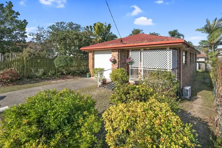 64 Newdegate Street, Greenslopes QLD 4120