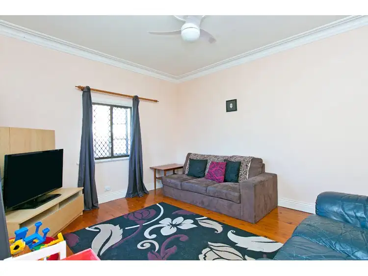 Second view of Homely house listing, 73 Hutton Avenue, Wynnum QLD 4178