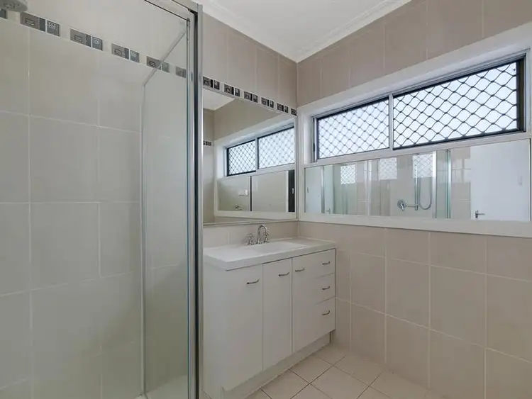 Sixth view of Homely house listing, 1/75 Curtin Avenue, Lalor VIC 3075