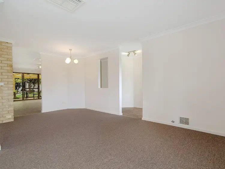 Seventh view of Homely house listing, 8 The Avenue, Warnbro WA 6169