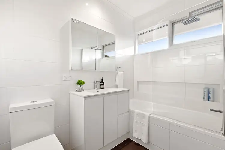 Sixth view of Homely house listing, 17 Olive Avenue, Mount Waverley VIC 3149
