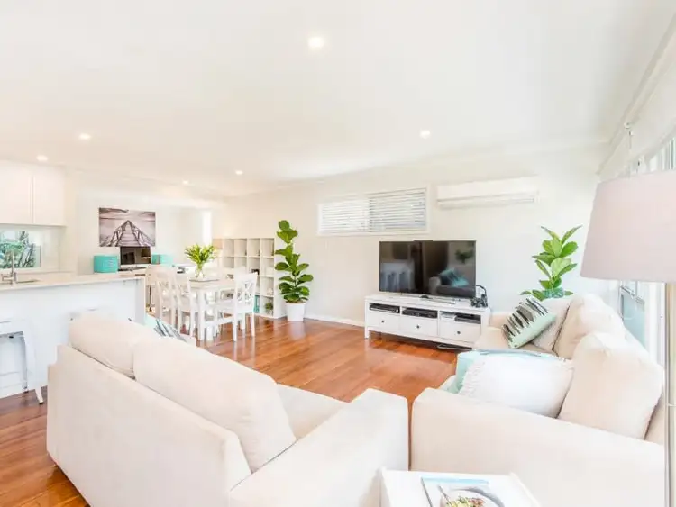 Third view of Homely house listing, 21 Nealdon Street, Holland Park QLD 4121