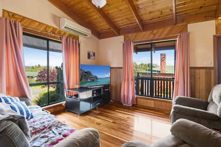 Fourth view of Homely house listing, 10 East Barrack Street, Deloraine TAS 7304