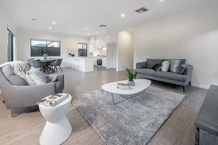 Sixth view of Homely house listing, 7 Pembury Street, Craigieburn VIC 3064