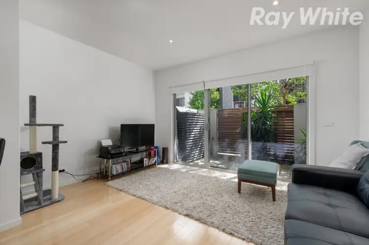 Fourth view of Homely townhouse listing, 5 Poinsettia Court, Bundoora VIC 3083