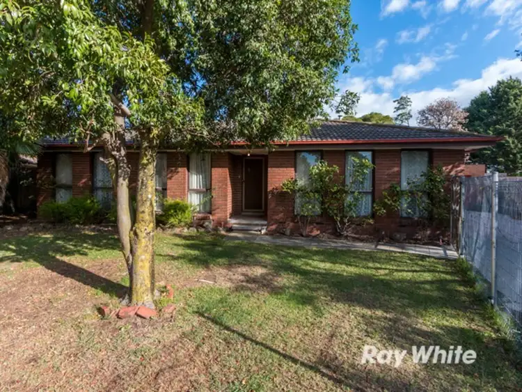 Main view of Homely house listing, 5 Oxley Court, Cranbourne North VIC 3977