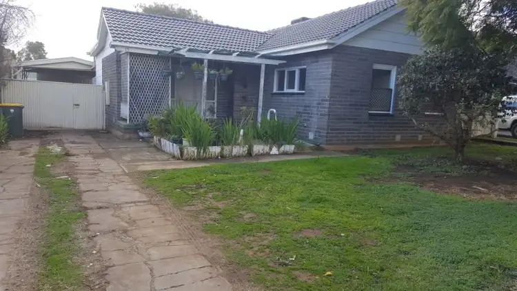 15 Mckenzie Road, Elizabeth Downs SA 5113
