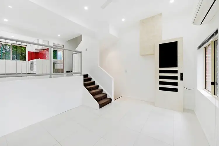 100 Racecourse Drive, Surfers Paradise QLD 4217