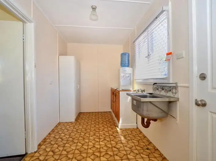 Fifth view of Homely house listing, 18 Lindfield Crescent, Spencer Park WA 6330