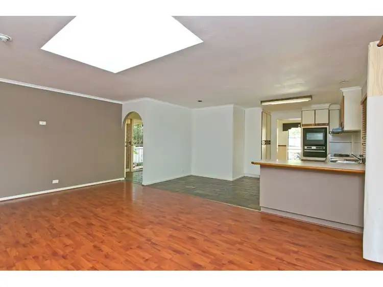 Seventh view of Homely house listing, 4 Chinnock Court, Alexandra Hills QLD 4161