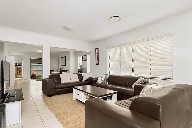 Second view of Homely townhouse listing, 61 Greenway Circuit, Mount Ommaney QLD 4074