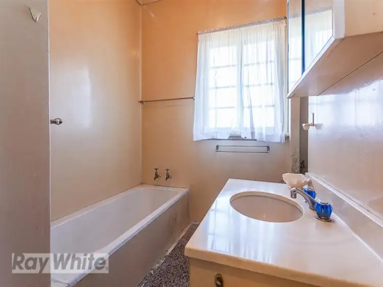 Sixth view of Homely house listing, 18 Lade Street, Coorparoo QLD 4151