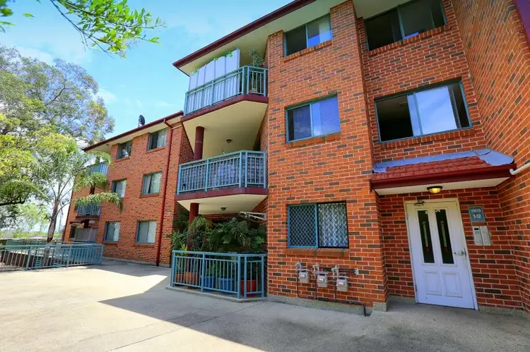 2/365 Hume Highway, Bankstown NSW 2200