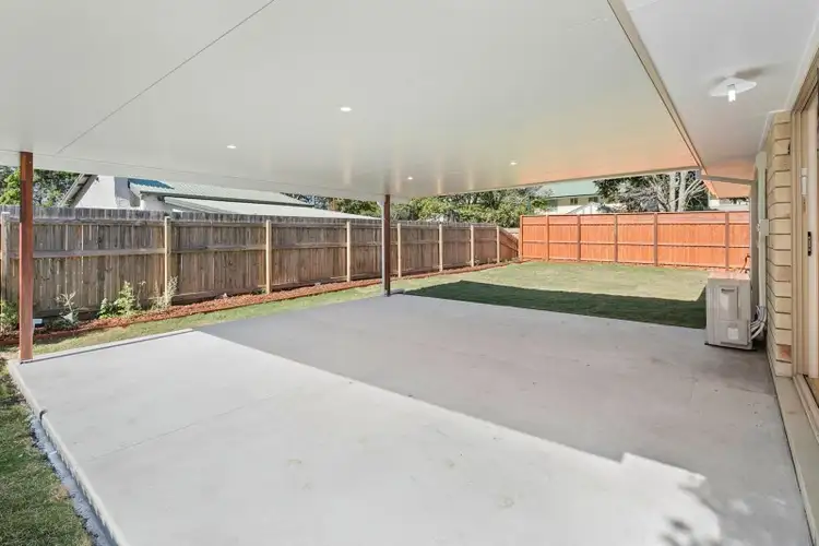 Third view of Homely house listing, 8 Shaw Place, Wynnum West QLD 4178