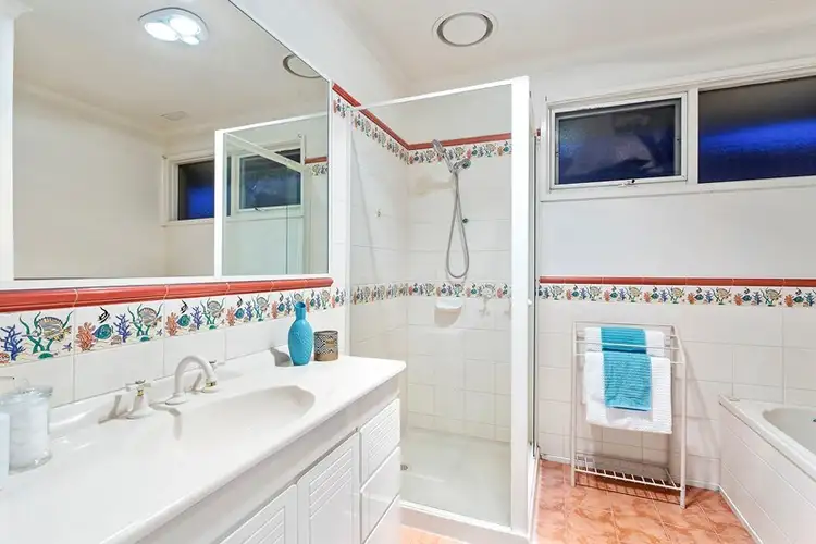 Seventh view of Homely house listing, 5 Balcombe Place, Dingley Village VIC 3172