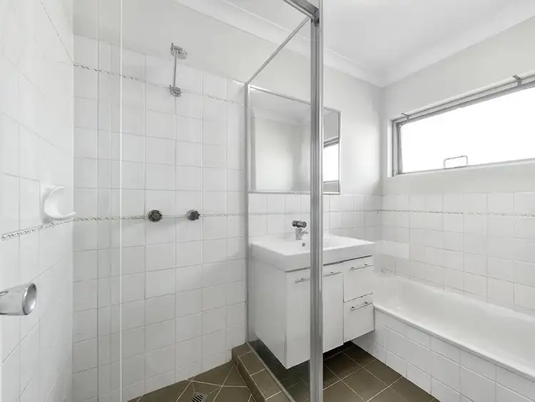 Seventh view of Homely unit listing, 4/17 Napier Street, Ascot QLD 4007
