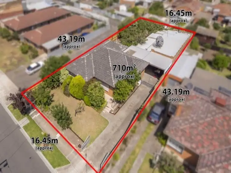 73 Metherall Street, Sunshine North VIC 3020