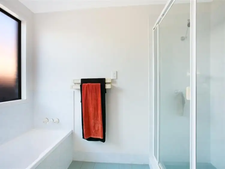 Sixth view of Homely house listing, 17 Florence Place, Oxley QLD 4075