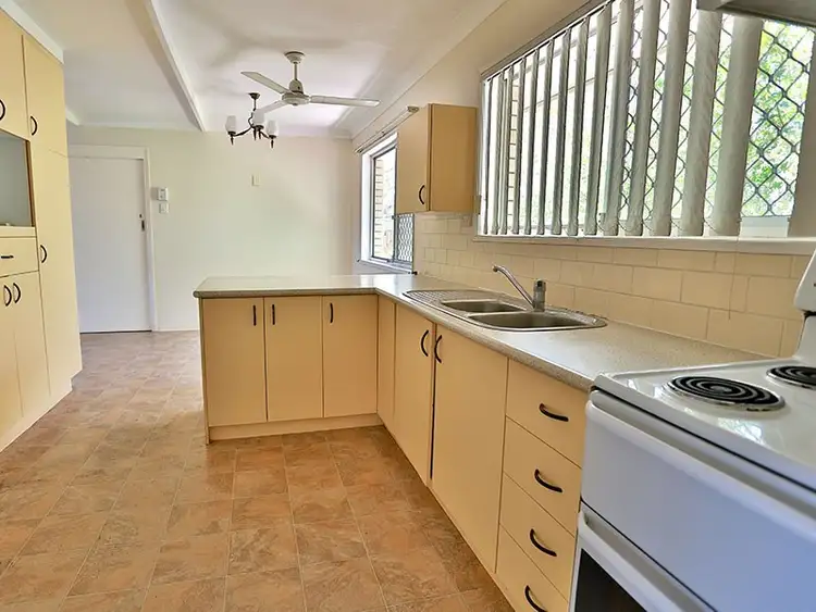 Sixth view of Homely house listing, 2 Malvern Road, Albany Creek QLD 4035