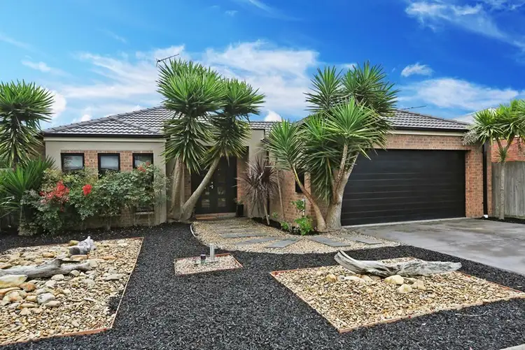 36 Oakwood Crescent, Waurn Ponds VIC 3216