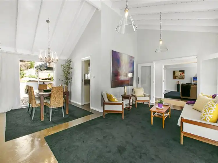 Fifth view of Homely house listing, 2 Kapiti Street, St Ives Chase NSW 2075
