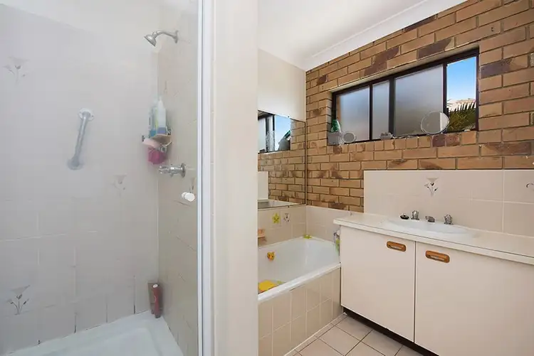 Sixth view of Homely unit listing, Unit 8 1 Bombala Terrace, Caloundra QLD 4551