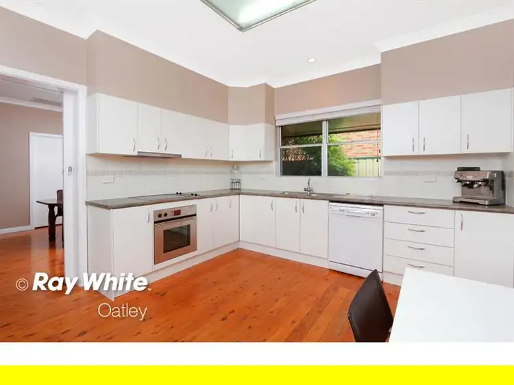 Fourth view of Homely house listing, 5 Linda Avenue, Oatley NSW 2223