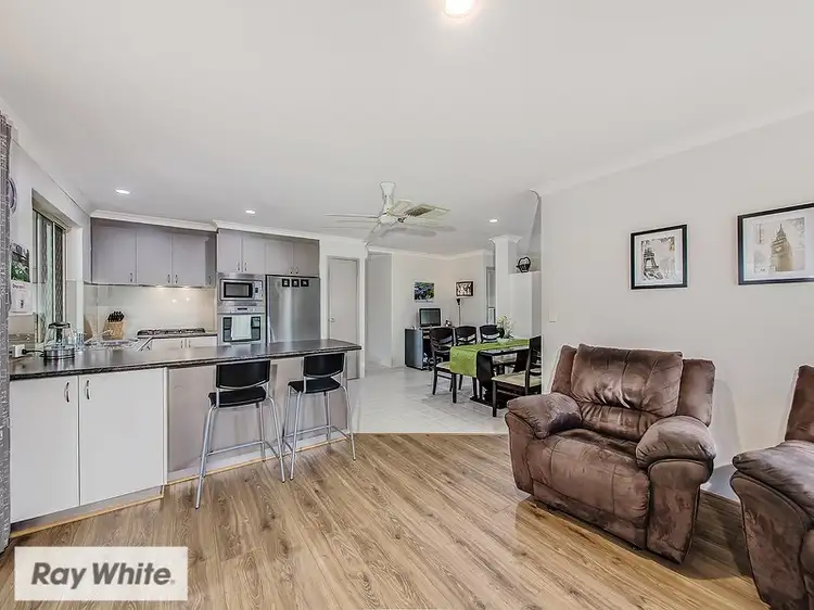 1 Ullinger Loop, Marangaroo WA 6064