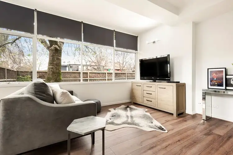 5/7 Warrigal Road, Hughesdale VIC 3166