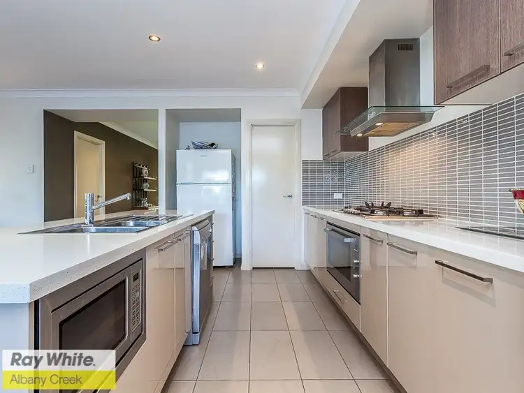 45 Bunya Crossing Road, Eatons Hill QLD 4037