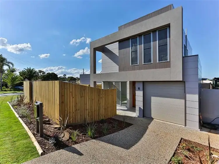 2/16 Jennifer Crescent, Darling Heights QLD 4350