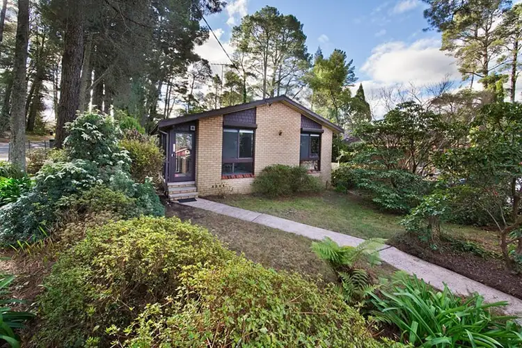 42 Cross Street, Blackheath NSW 2785