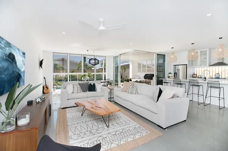 3 Suncatcher Lane, Casuarina NSW 2487