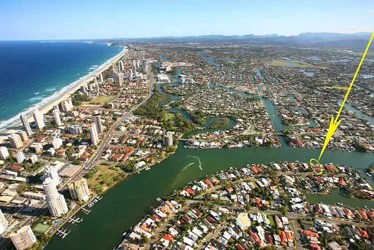 118 Amalfi Drive, Isle Of Capri QLD 4217