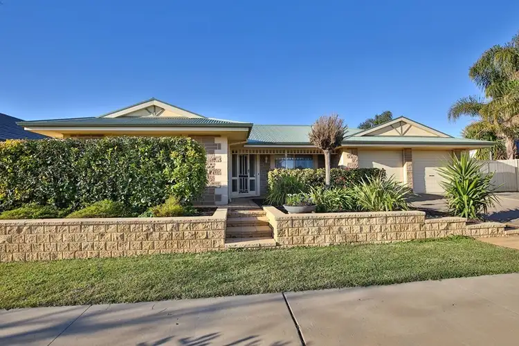 9 Duneden Close, Mildura VIC 3500