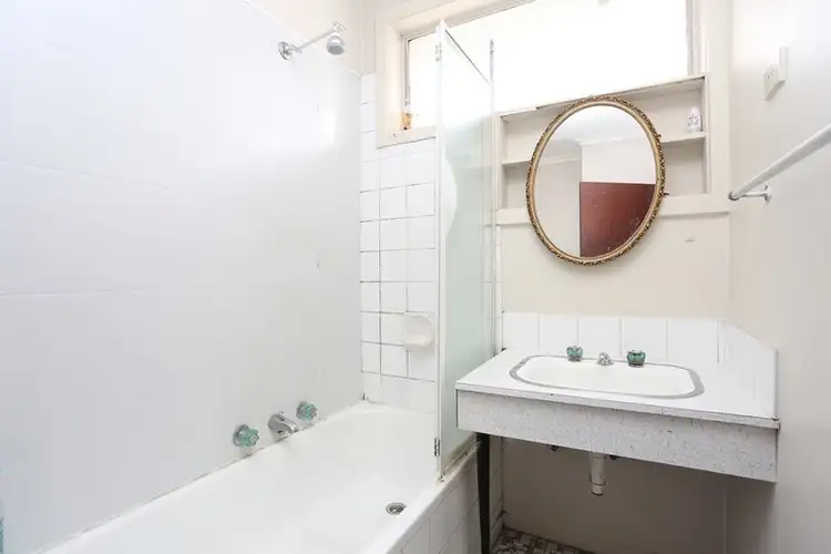 Seventh view of Homely unit listing, 2/136 Wright Street, Sunshine VIC 3020