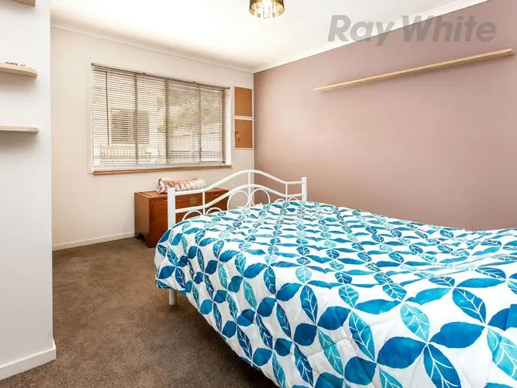 Seventh view of Homely house listing, 10 Fenton Avenue, Rosebud VIC 3939