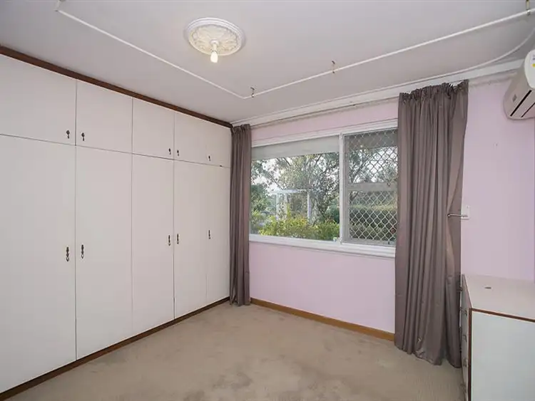 Third view of Homely house listing, 21 Richard Place, Orelia WA 6167