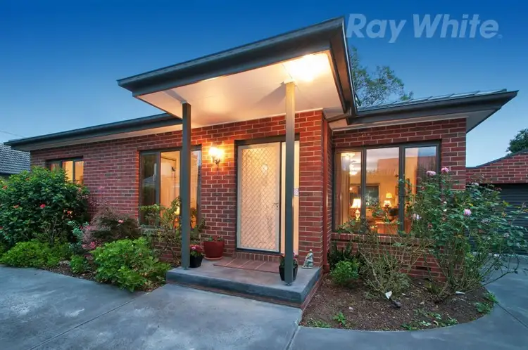 2/10 BROWNING Street, Kilsyth VIC 3137