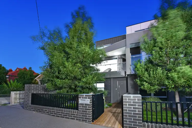 Main view of Homely townhouse listing, 2/182 Pascoe Vale Road, Moonee Ponds VIC 3039