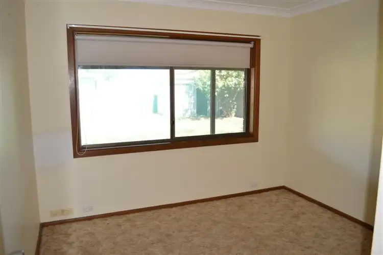 Sixth view of Homely house listing, 4 Kent Place, Dubbo NSW 2830