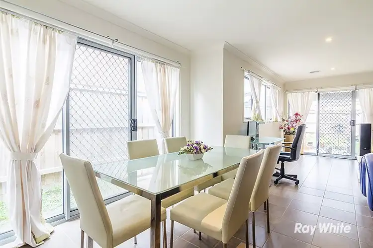 Second view of Homely house listing, 6 Copernicus Circuit, Cranbourne West VIC 3977