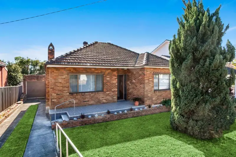 Main view of Homely house listing, 10 Stoney Creek Road, Beverly Hills NSW 2209