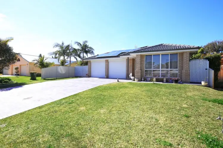 23 Scott Street, Shoalhaven Heads NSW 2535