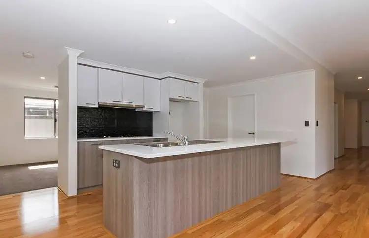 20 Flaxen Street, Aveley WA 6069