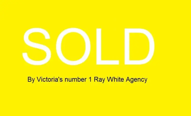 15 Loretta Avenue, Wheelers Hill VIC 3150