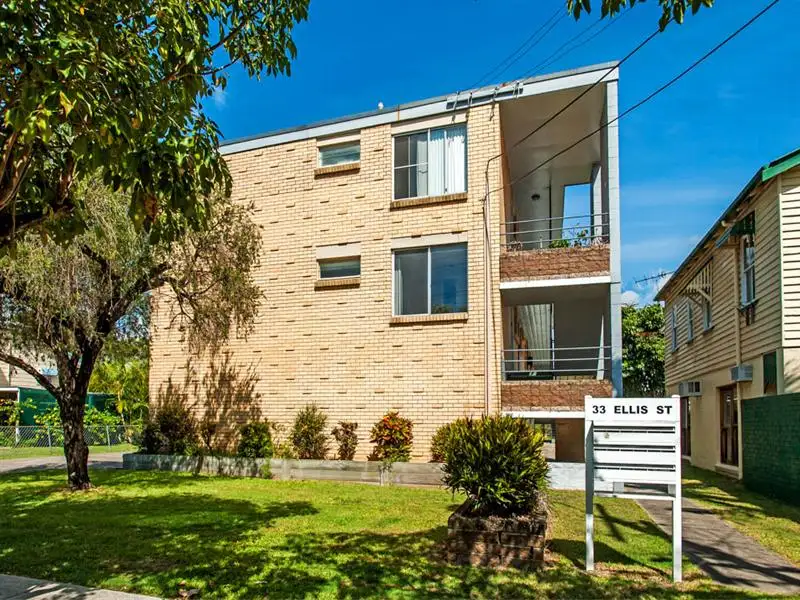 Main view of Homely unit listing, 1/33 Ellis Street, Greenslopes QLD 4120