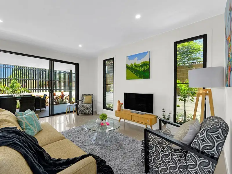 Main view of Homely townhouse listing, 1/8 O'Loan Street, Yeerongpilly QLD 4105