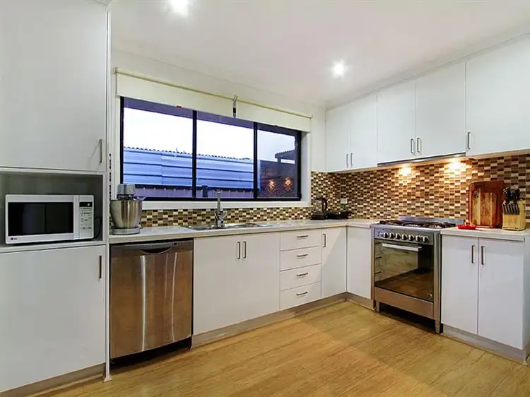 Second view of Homely villa listing, 2/2 Heyington Avenue, Thomastown VIC 3074