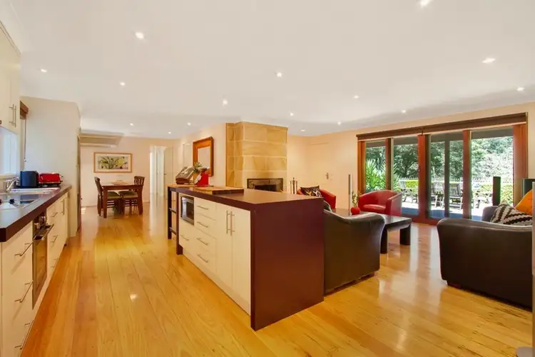 1 Queen Street, Kurrajong Heights NSW 2758